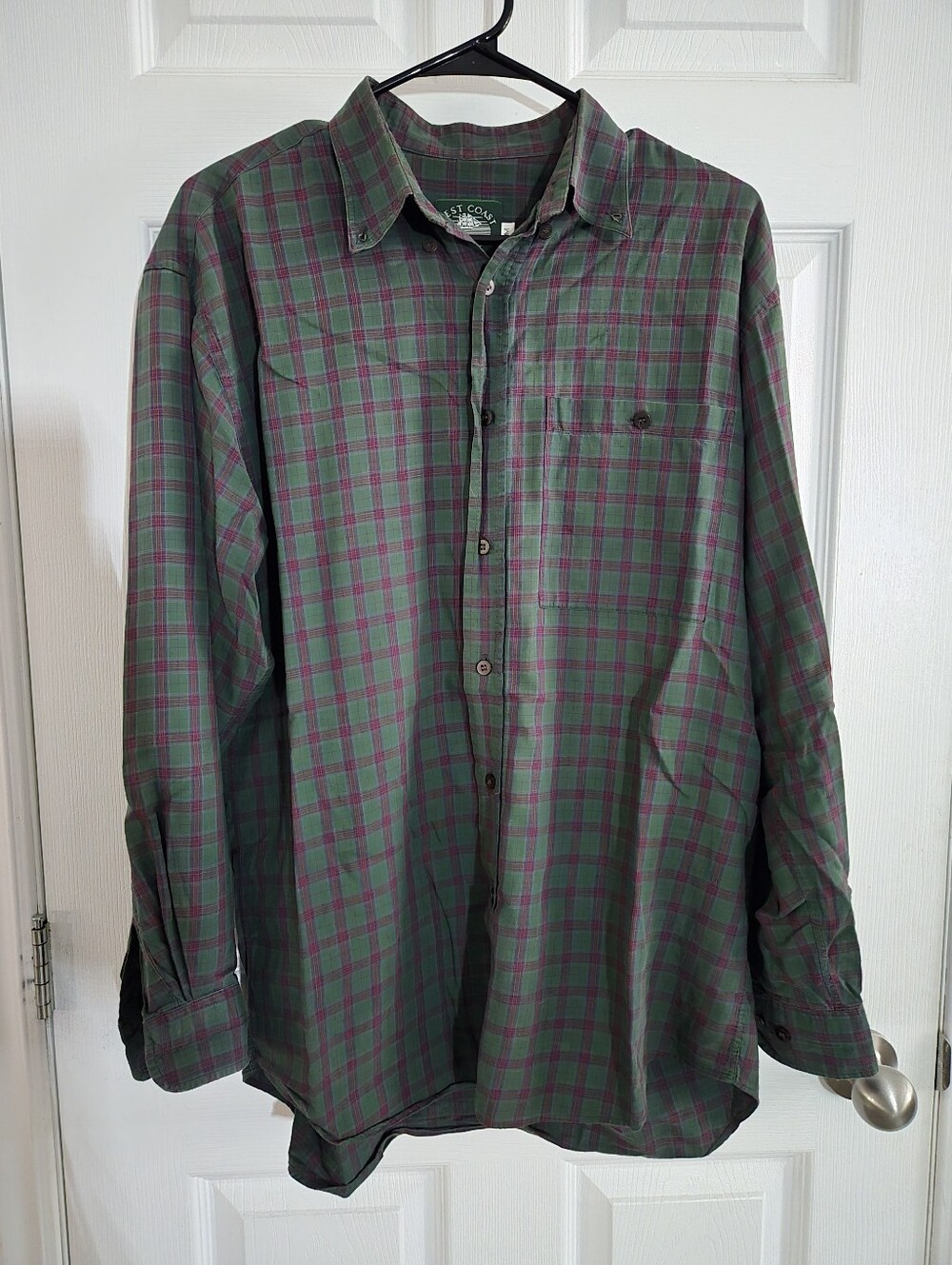 Coastline Men’s Green & Purple Plaid Button-Down Shirt